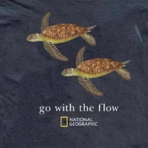 National Geographic Gildan - Picture 2 of 2